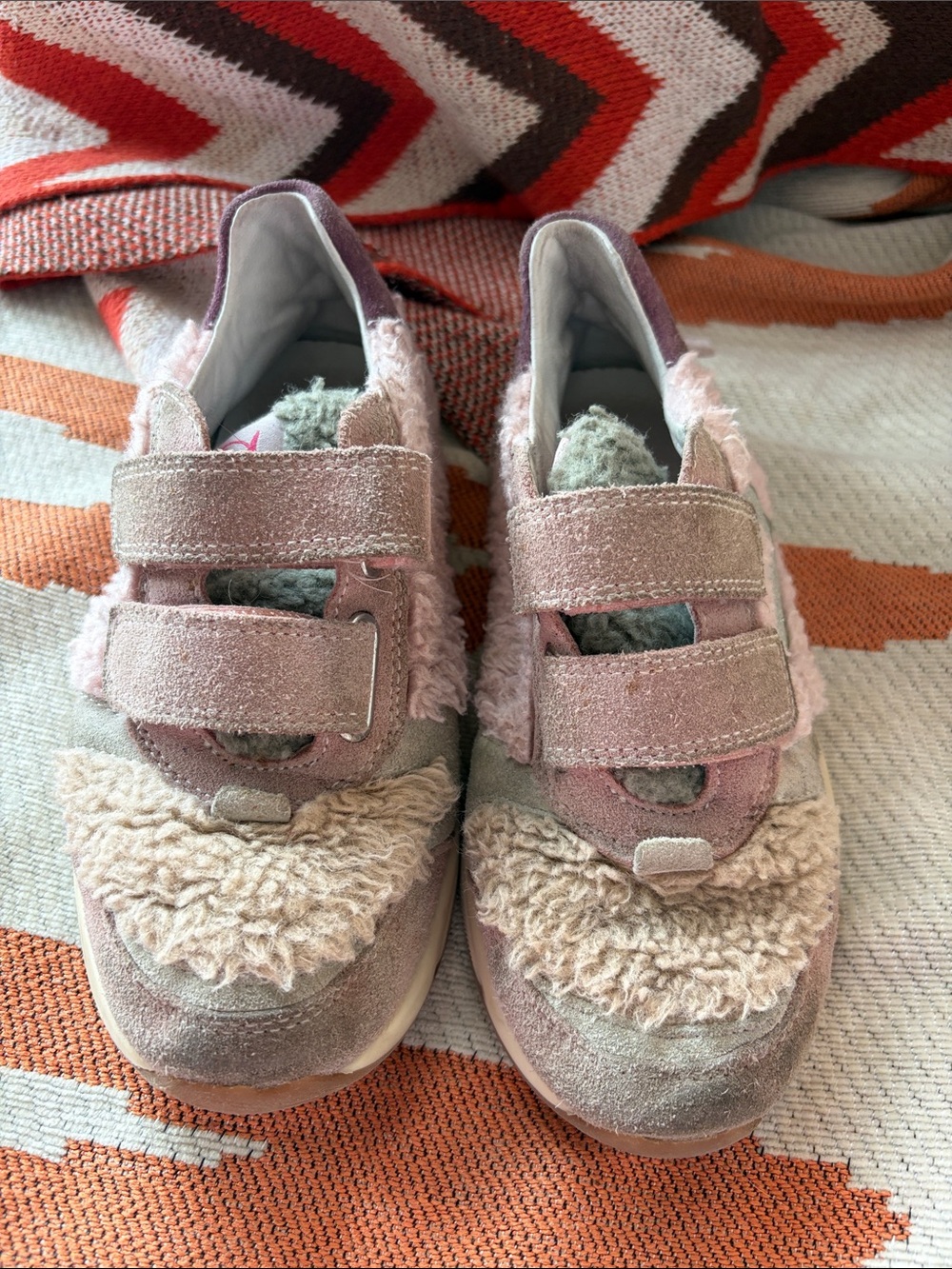 Naturino Pink Suede & Faux-Shearling Velcro Sneakers